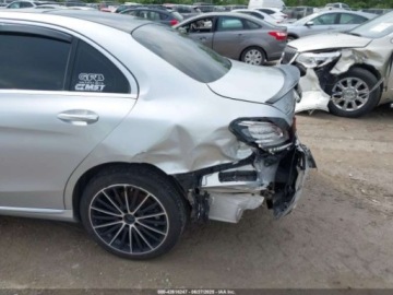 Mercedes Klasa C W205 2020 Mercedes-Benz Klasa C 2020 Mercedes-Benz C-Class C 300 4MATIC Sedan 2.0, zdjęcie 5