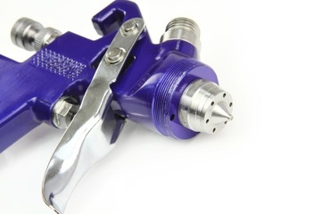 ПИСТОЛЕТ ДЛЯ ПОКРАСКИ 1,4/1,7 мм С РЕДУКТОРОМ + НАСАДКИ