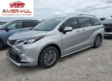 Toyota Sienna III 2023 Toyota Sienna XLE 2023 2.5 Hybryda 245KM