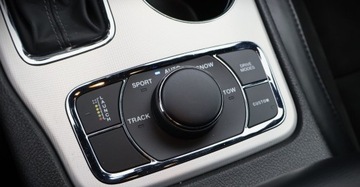 Jeep Grand Cherokee IV Terenowy Facelifting 2016 6.4 468KM 2017 Jeep Grand Cherokee (Nr. ) 6.4 SRT 468 KM Automat Navi Kamera Klima Gwar, zdjęcie 30