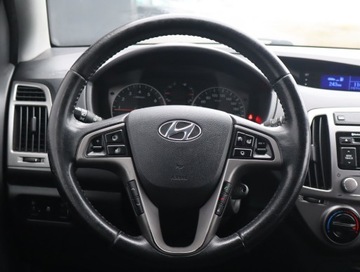 Hyundai i20 II Hatchback 5d 1.2 84KM 2014 Hyundai i20 1.2, Salon Polska, Serwis ASO, Klima, zdjęcie 13