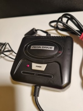 MINI CONSOLE - SEGA MEGA DRIVE, by RADICA, рабочее состояние, 6 игр!