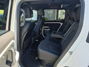 Land Rover Defender IV (L663) 90 2.0 i4P 300KM 2023 Land Rover Defender 2.0 Turbo 300 KM, 4x4,, zdjęcie 27