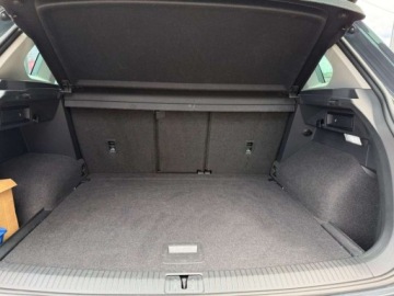 Volkswagen Tiguan II SUV Facelifting 1.5 TSI 150KM 2024 Volkswagen Tiguan 1.5 TSI 150KM DSGLEDKameraKeylessNiski PrzebiegSalon PLA, zdjęcie 13