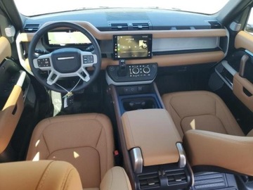 Land Rover Defender IV (L663) 2024 Land Rover Defender 130s, 2024r., 4x4, 3.0L 3.0 Benzyna 395KM, zdjęcie 7