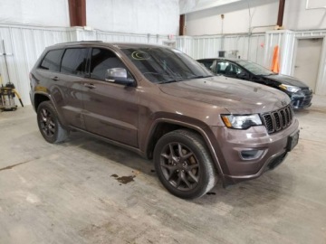 Jeep Grand Cherokee IV 2021 Jeep Grand Cherokee JEEP GRAND CHEROKEE LIMITED 5.7 Benzyna 360KM, zdjęcie 3