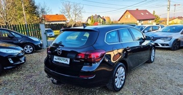 Opel Astra J Sports Tourer 1.4 Turbo ECOTEC 140KM 2011 Opel Astra BENZYNA navi GRZANA KIEROWNICA TABLET super okazja 1.4, zdjęcie 15