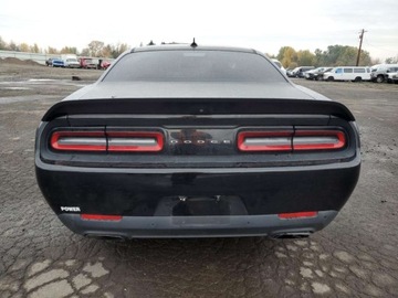 Dodge Challenger III 2019 Dodge Challenger RT Scat Pack 2019 6.4 Benzyna 485KM, zdjęcie 2