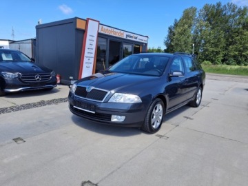 Skoda Octavia II Kombi 1.8 TSI 160KM 2008 Skoda Octavia 1,8 TSI 160 KM klimatronik alu elektryka grz.fot. oplacony