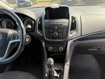 Opel Zafira C Tourer Facelifting 1.6 CDTI 120KM 2016 Opel Zafira 1,6 Diesel 120KM nawigacja, zdjęcie 9
