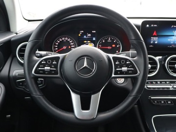 Mercedes GLC C253 SUV Facelifting 2.0 200d 163KM 2022 Mercedes GLC GLC 200 d 4MATIC, Salon Polska, zdjęcie 15