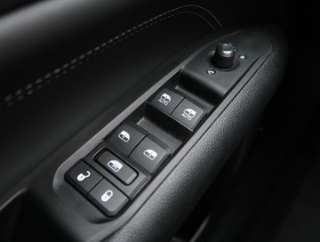 Jeep Compass II SUV Facelifting 1.3 GSE T4 150KM 2021 Jeep Compass 1.3 T-GDI, Salon Polska, Serwis ASO, zdjęcie 11