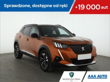 Peugeot 2008 II SUV 1.2 PureTech 130KM 2021 Peugeot 2008 1.2 PureTech, Salon Polska