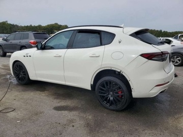 Maserati Levante 2022 Maserati Levante 2022r., GT, 3L, od ubezpieczalni 3.0 Benzyna 345KM, zdjęcie 5