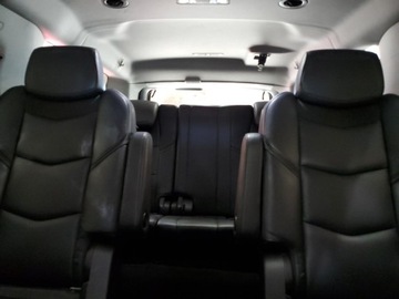 Cadillac Escalade III 2016 Cadillac Escalade Esv Luxury 2016 6.2l 6.2 Benzyna 420KM, zdjęcie 10