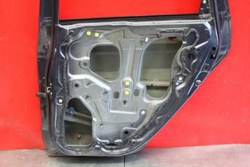 DVEŘE PRAVÉ ZADNÍ HONDA FR-V 07R