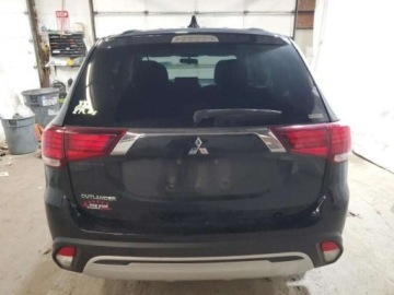 Mitsubishi Outlander III 2020 Mitsubishi Outlander Mitsubishi outlander se 2.4 Benzyna 166KM, zdjęcie 3