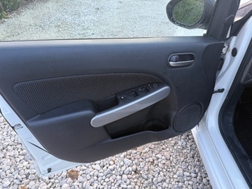 Mazda 3 II 2009 MAZDA 2 SPORT 1.3 1 Własciciel Stan bdb Alu+koła zimowe,Bez rdzy, zdjęcie 28