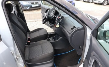 Skoda Fabia II Hatchback Facelifting 1.6 TDI CR DPF 90KM 2013 Skoda Fabia Super stan, Spalanie 4,2100 km GWARANCJA 1.6 Diesel 90KM, zdjęcie 9