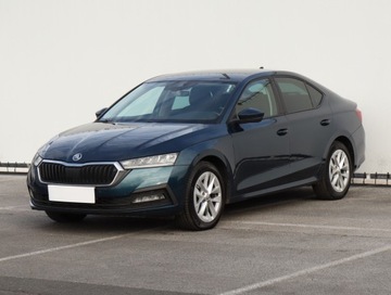 Skoda Octavia III Liftback Facelifting 1.5 TSI ACT 150KM 2020 Skoda Octavia 1.5 TSI, Salon Polska, Serwis ASO, zdjęcie 1