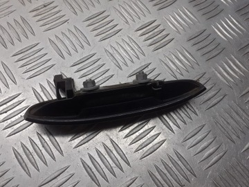 KLIKA LEVÝ PŘEDNÍ VNĚJŠÍ MITSUBISHI COLT VI