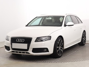 Audi A4 B8 Avant 2.0 TDI 143KM 2011 Audi A4 2.0 TDI, Automat, Xenon, Bi-Xenon, Klima, zdjęcie 1