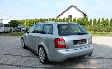 Audi A4 B7 S4 Avant 4.2 V8 344KM 2004 Audi S4 Limousine 4.2v8344KMSzwajcarSerwis 4.2 Benzyna 344KM, zdjęcie 2