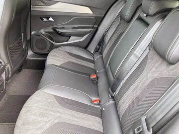 Peugeot 408 2026 GT e-DCS 1.2 mHEV 145KM / Pakiet Bezpieczeństwo, Alcantara, zdjęcie 9