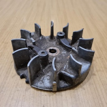 MCCULLOCH PRO MAC 10-10 МАГНИТНОЕ КОЛЕСО