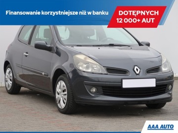 Renault Clio III Hatchback 5d 1.2 i 16V 75KM 2006