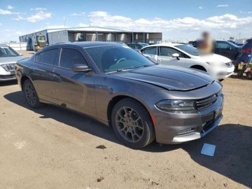 Dodge Charger VII 2015 Dodge Charger 2015 Dodge Charger 4dr Sdn SXT AWD 3.6 Benzyna 292KM, zdjęcie 3