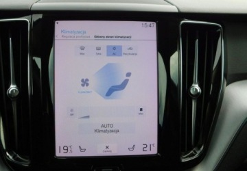 Volvo XC60 II Crossover D3 150KM 2020 Volvo XC 60 z Gwarancja Kamera Grzane Fotele Model 2021r 2.0 Diesel 150KM, zdjęcie 10