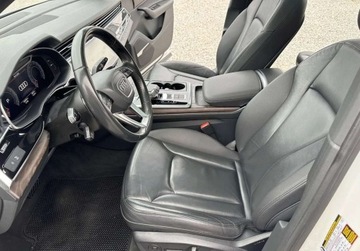 Audi Q7 II SUV Facelifting  3.0 55 TFSI 340KM 2020 Audi Q7 4x4 3.0 TFSI 340 KM Bezwypadkowy 2020r Warszawa 3.0 Benzyna, zdjęcie 6