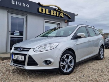 Ford Focus III Kombi 1.0 EcoBoost 125KM 2013 Ford Focus Titanium Navi ParkAssist Serwis ASO