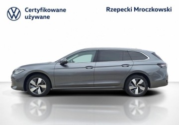 Volkswagen Passat B8 Variant Facelifting 1.5 TSI EVO 150KM 2024 Volkswagen Passat Variant 1.5 TSI 150KM Elegance DSG Harman Kardon Dach Sz, zdjęcie 4