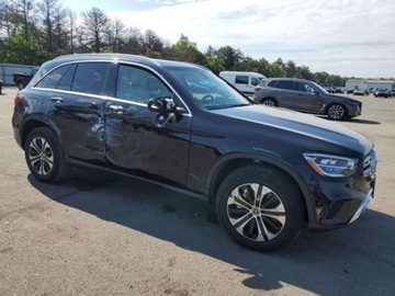 Mercedes GLC C253 2020 Mercedes-Benz GLC 2020, 2.0L, 4x4, HYBRID, od ubezpieczalni 2.0 Hybryda, zdjęcie 3