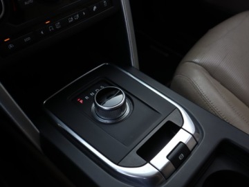 Land Rover Discovery Sport SUV 2.0 TD4 180KM 2016 Land Rover Discovery Sport TD4, Salon Polska, zdjęcie 12