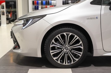 Toyota Corolla XII TS Kombi 1.8 Hybrid 122KM 2020 Toyota Corolla Seria E21 (2019-), zdjęcie 13