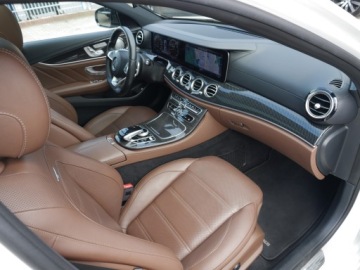 Mercedes Klasa E W213 Limuzyna AMG 3.0 AMG 43 401KM 2017 Mercedes E43 AMG 401 4m Burmaster Pamięć AirMatic Panorama Designo 20" Blis, zdjęcie 20