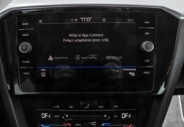 Volkswagen Passat B8 Limousine Facelifting 1.5 TSI EVO 150KM 2021 Volkswagen Passat 1.5TSI 150KM Business, Tempomat Aktywny, Czujniki Parkow, zdjęcie 15
