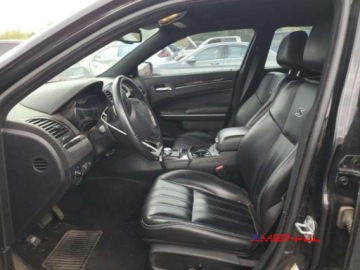 Chrysler 300C II 2019 Chrysler 300 2019 r., 3,6L 300 4X4 3.6 Benzyna 292KM, zdjęcie 7