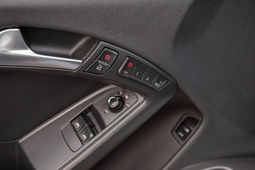 Audi A5 8T Coupe 3.2 265KM 2008 Audi A5 Coupe S5 3.2i 265KM F1 B&amp;O S-line, zdjęcie 26