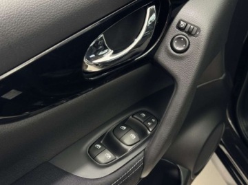 Nissan Qashqai II Crossover Facelifting 1.3DIG-T 140KM 2020 Nissan Qashqai N-Style Kamera cofania CarPlayAndroid Auto Nawigacja, zdjęcie 18