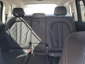 BMW X7 2023 BMW X7 xdrive40i, 2023r., 4x4, 3.0L 3.0 Benzyna 375KM, zdjęcie 8
