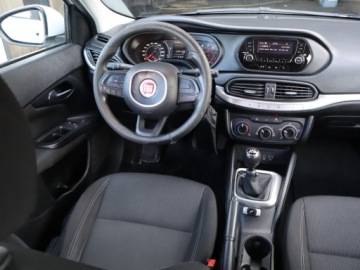 Fiat Tipo II Hatchback 1.4 95KM 2018 Fiat Tipo 1.4 16V, Salon Polska, 1. Właściciel, zdjęcie 6