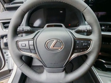 Lexus UX Crossover Facelifting 2.0 300h 199KM 2025 Od ręki - 300h F Sport Design 2.0 Hybrid Dynamic Force 199KM | 10 głośników, zdjęcie 3