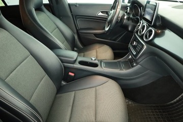 Mercedes CLA C118/X118 2019 Mercedes CLA 180, Salon Polska, Automat, Skóra, zdjęcie 6