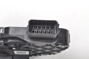 FORD KA III PLUS ZÁMEK DVEŘE PRAVÝ PŘEDNÍ 10 PIN