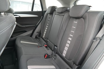 BMW X1 F48 Crossover sDrive18d 150KM 2019 BMW X1 BMW X1 sDrive18d Advantage PDC Fotel Sporto, zdjęcie 12