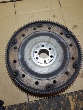 AUDI A6 C7 2.0 TDI KOLO SETRVAČNÍK 03G105323AC